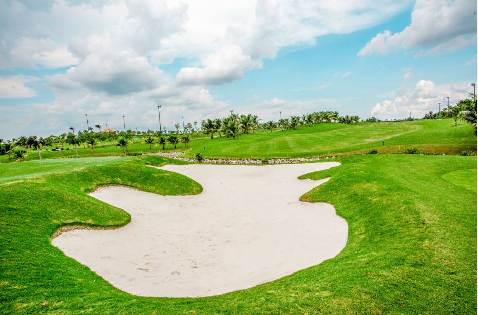 Tan-Son-Nhat-Golf-Course-4